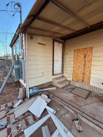 1010 NE 6th St, Andrews, TX 79714