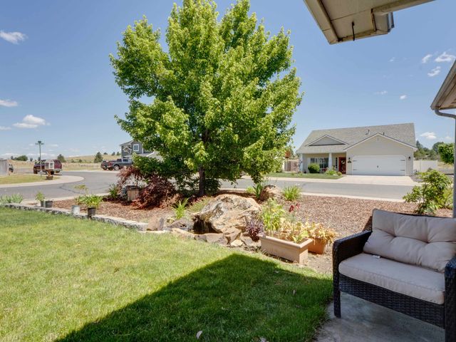 520 E Beverly Ave, Medical Lake, WA 99022
