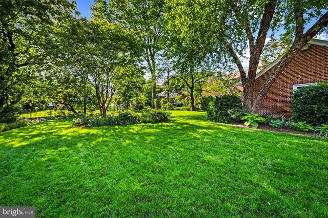 3810 FENCHURCH RD, Baltimore, MD 21218