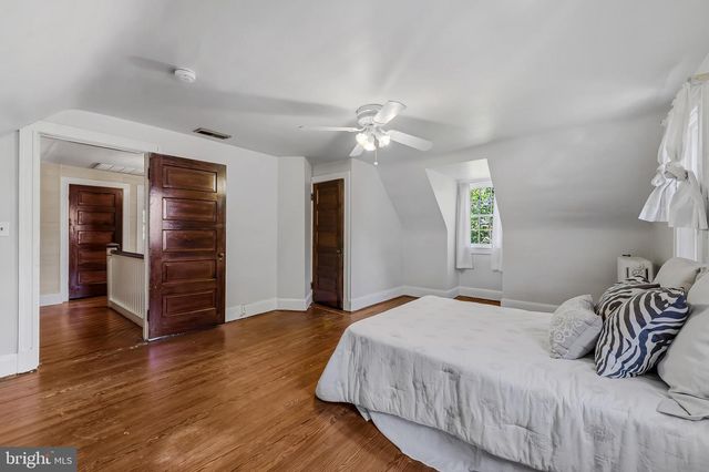 3810 FENCHURCH RD, Baltimore, MD 21218