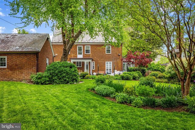 3810 FENCHURCH RD, Baltimore, MD 21218