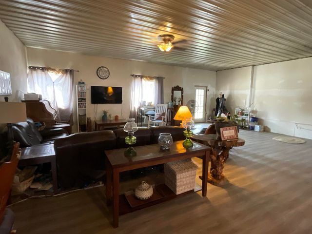 281 Adams Road, Owingsville, KY 40360
