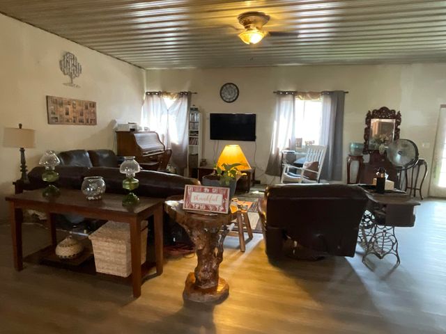 281 Adams Road, Owingsville, KY 40360