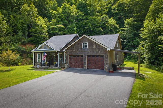 2570 Blowing Rock Boulevard, Lenoir, NC 28645