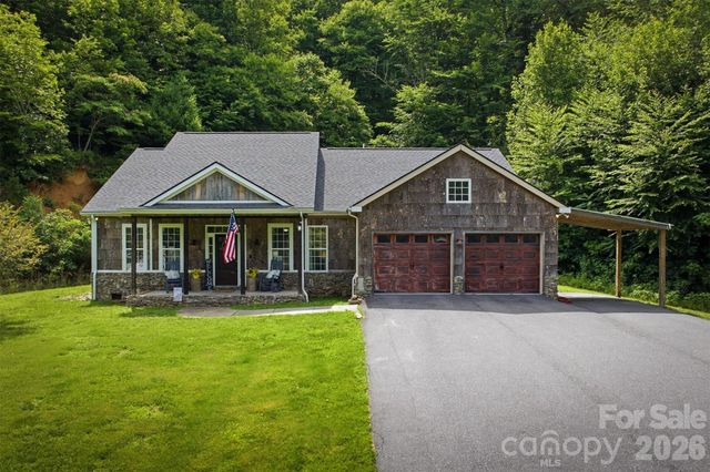2570 Blowing Rock Boulevard, Lenoir, NC 28645