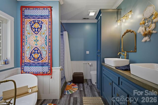 2570 Blowing Rock Boulevard, Lenoir, NC 28645