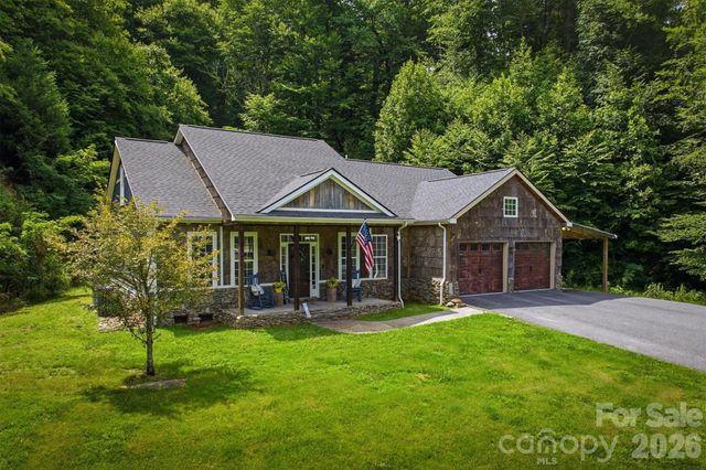 2570 Blowing Rock Boulevard, Lenoir, NC 28645