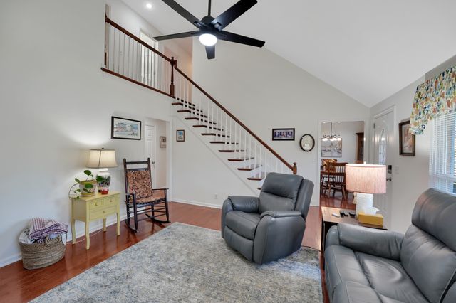 1009 Victoria Ln, W, Hendersonville, TN 37075