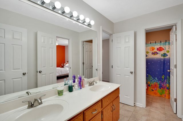 1009 Victoria Ln, W, Hendersonville, TN 37075