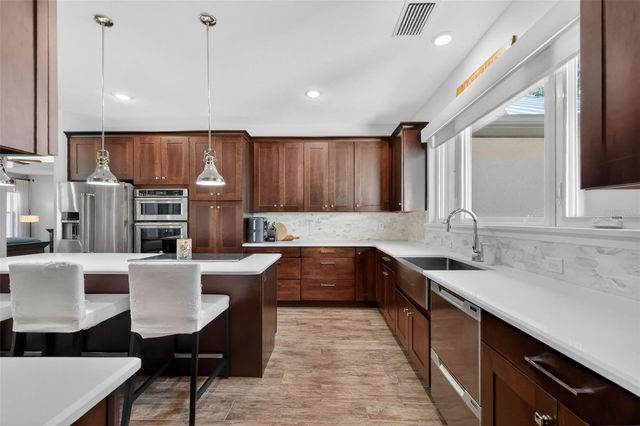 6553 CLAYTON STREET, Mount Dora, FL 32757