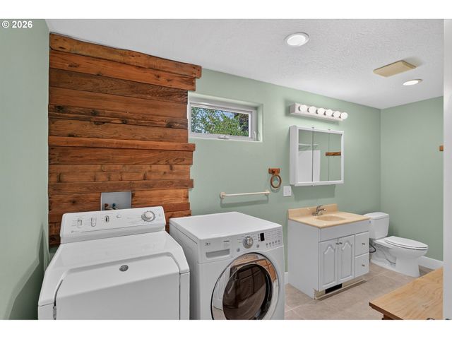 10316 Se LIEBE St, Portland, OR 97266