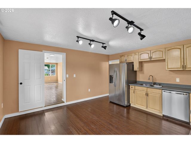 10316 Se LIEBE St, Portland, OR 97266