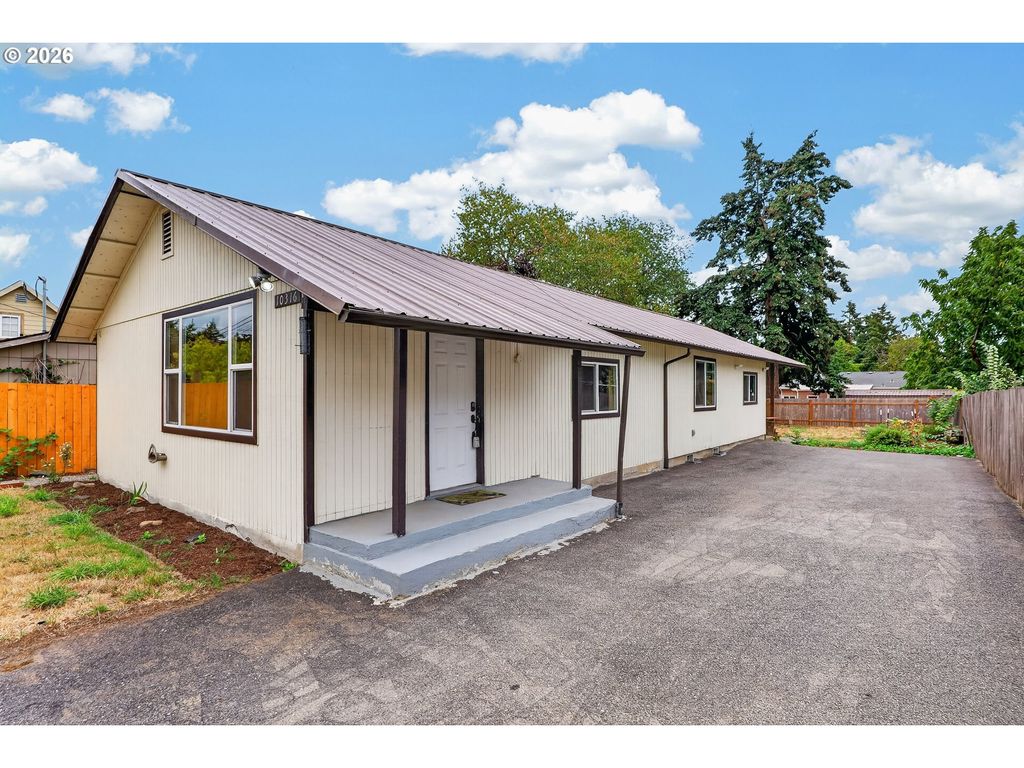 10316 Se LIEBE St, Portland, OR 97266