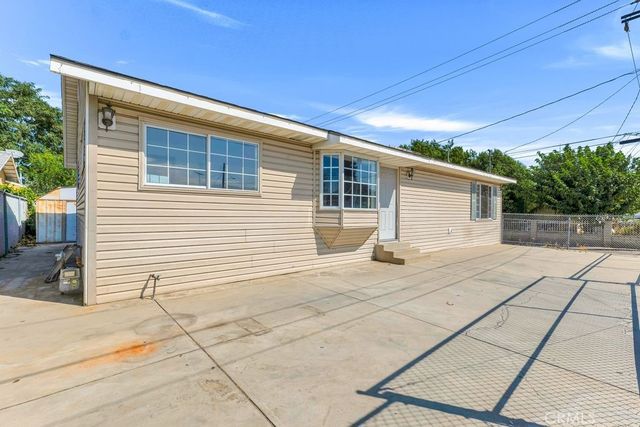 22319 Park Street, Newhall, CA 91321