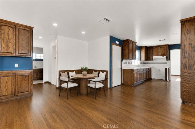 22319 Park Street, Newhall, CA 91321