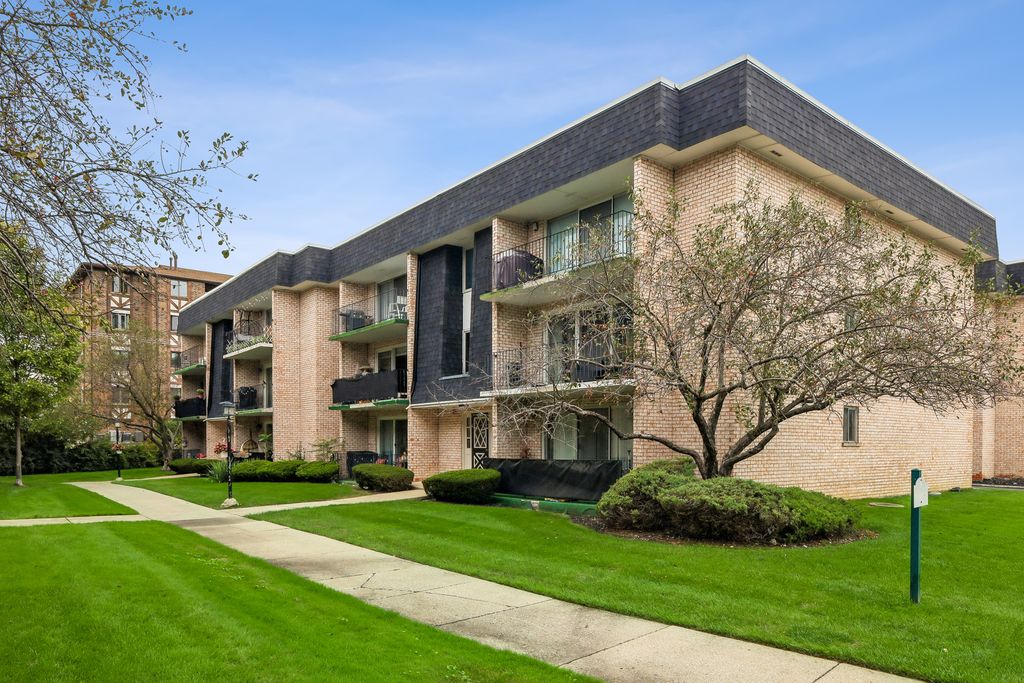 10360 Parkside Avenue 2B, Oak Lawn, IL 60453 — photo 2