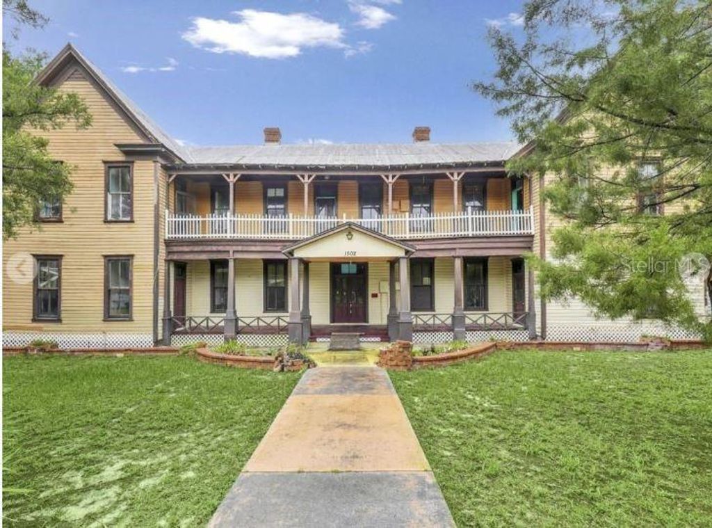 1502 HIGH STREET, Leesburg, FL 34748