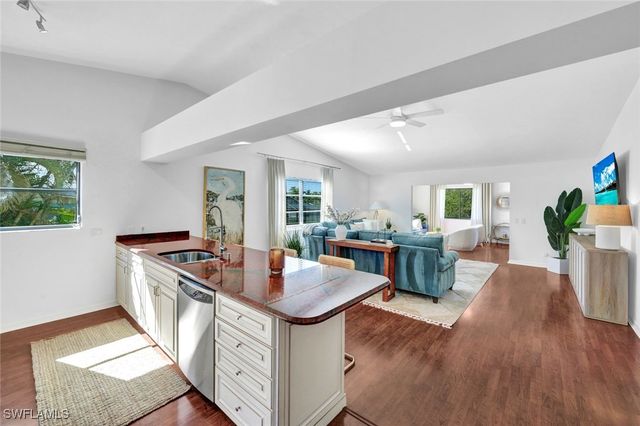 1285 Grand Canal DR, Naples, FL 34110