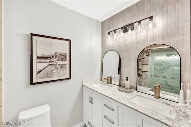 1285 Grand Canal DR, Naples, FL 34110