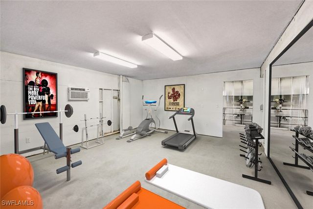 1285 Grand Canal DR, Naples, FL 34110