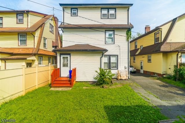 5 N 22Nd St, East Orange City, NJ 07017