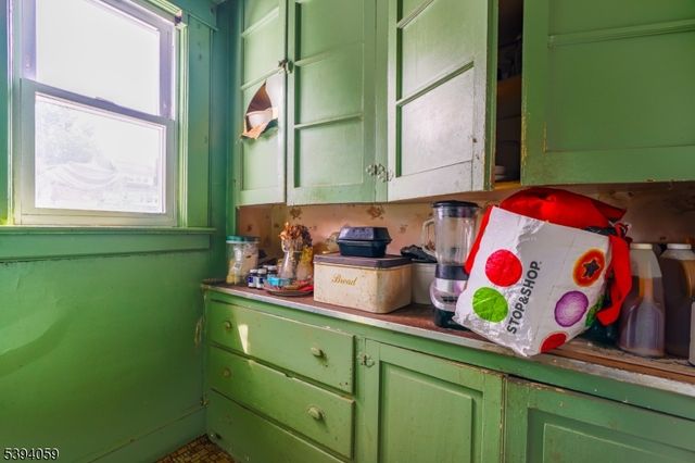 5 N 22Nd St, East Orange City, NJ 07017