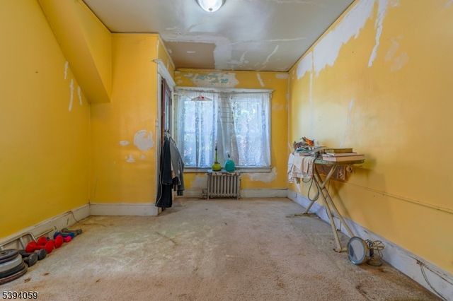 5 N 22Nd St, East Orange City, NJ 07017