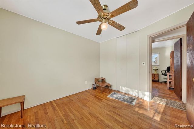 12110 Belmont Avenue, Warren, MI 48089