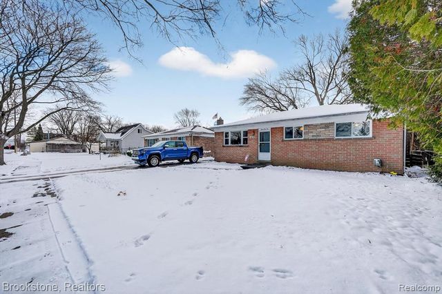 12110 Belmont Avenue, Warren, MI 48089