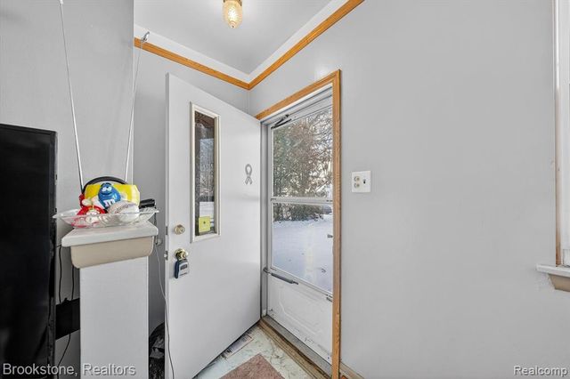 12110 Belmont Avenue, Warren, MI 48089