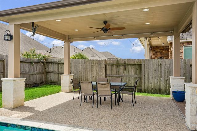 1907 Pleasant Springs Lane, Pearland, TX 77089