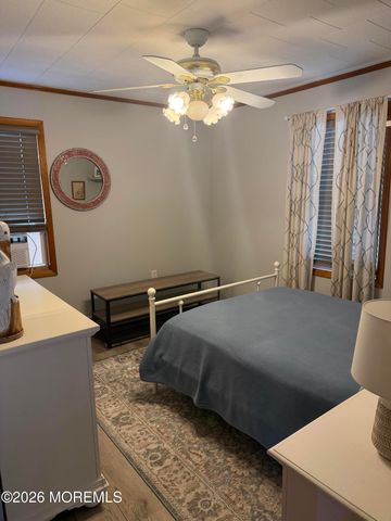 410 8th Avenue, Seaside Heights, NJ 08751