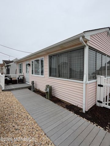 410 8th Avenue, Seaside Heights, NJ 08751