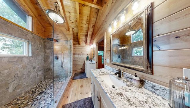 54 Moon Shadow View S, Blairsville, GA 30512