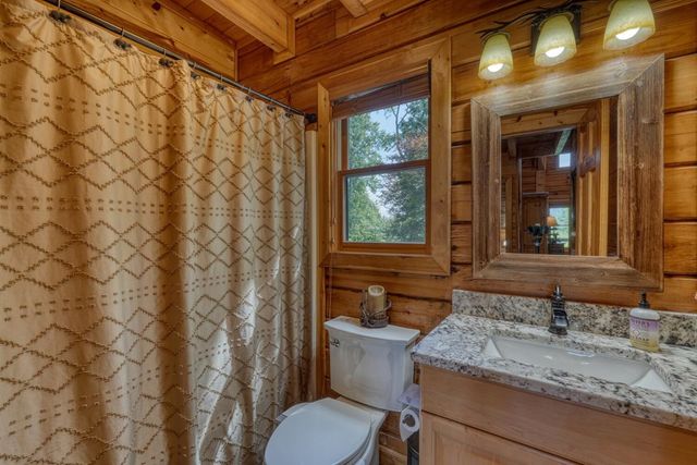 54 Moon Shadow View S, Blairsville, GA 30512