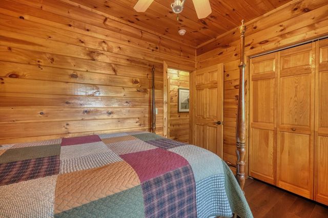 54 Moon Shadow View S, Blairsville, GA 30512