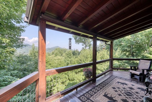 54 Moon Shadow View S, Blairsville, GA 30512