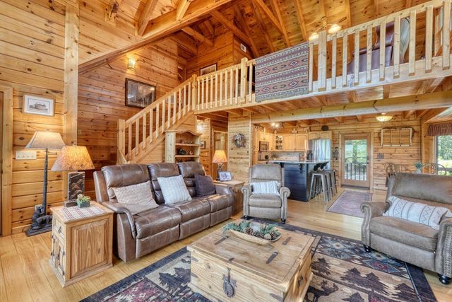 54 Moon Shadow View S, Blairsville, GA 30512