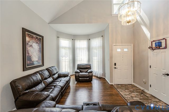 5903 Meadowood Ln, Chesterfield, VA 23237