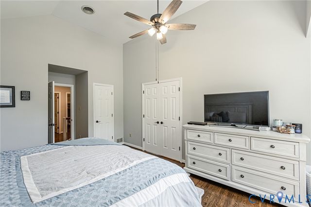 5903 Meadowood Ln, Chesterfield, VA 23237