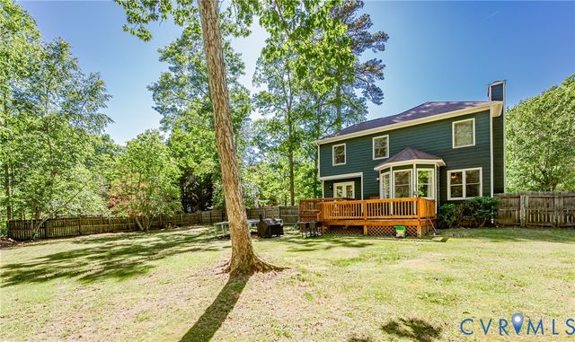 5903 Meadowood Ln, Chesterfield, VA 23237