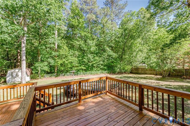5903 Meadowood Ln, Chesterfield, VA 23237