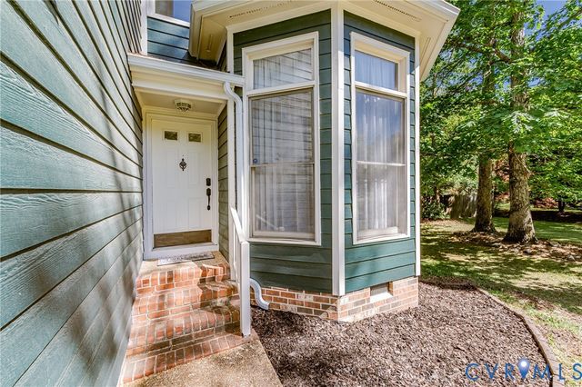 5903 Meadowood Ln, Chesterfield, VA 23237