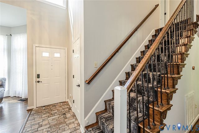 5903 Meadowood Ln, Chesterfield, VA 23237
