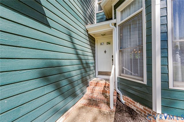 5903 Meadowood Ln, Chesterfield, VA 23237
