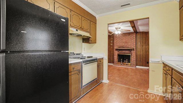 3766 Danube Drive, Winston Salem, NC 27105