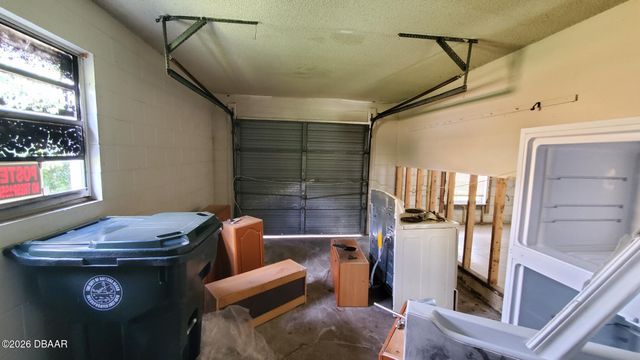 963 Madison Avenue, Daytona Beach, FL 32114