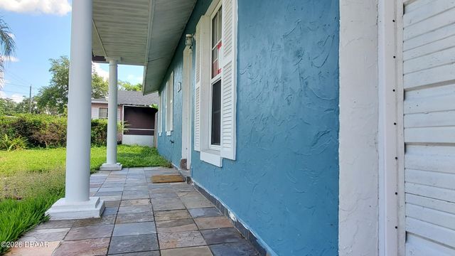 963 Madison Avenue, Daytona Beach, FL 32114