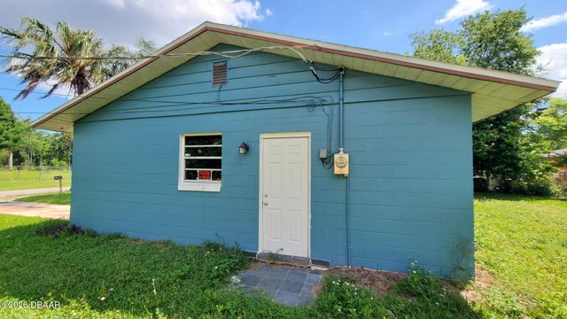 963 Madison Avenue, Daytona Beach, FL 32114
