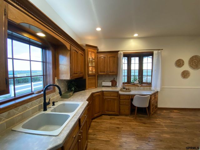2408 County Road W Road, Tobias, NE 68453